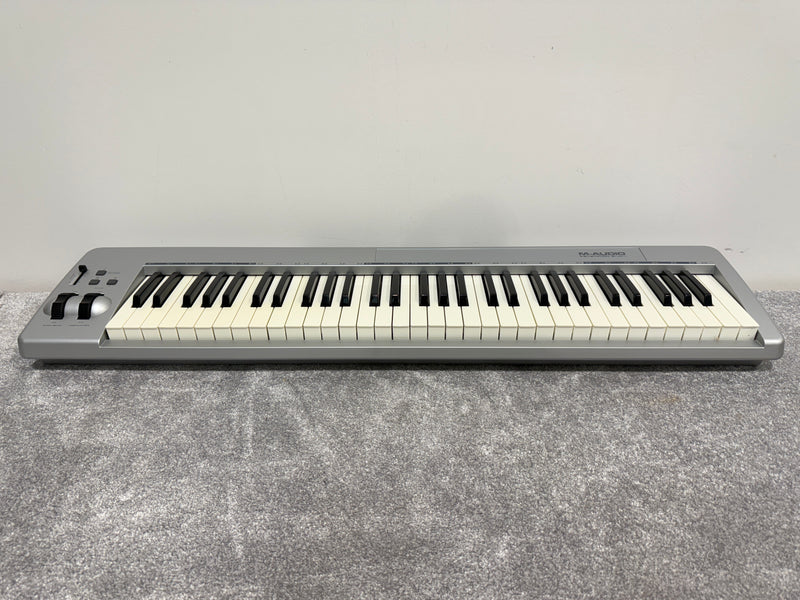 M-Audio Keystation 61es Semi Weighted USB Midi Controller / Keyboard - Image 21