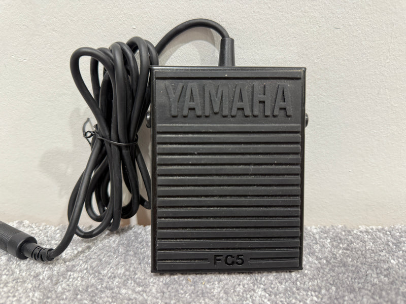 Yamaha FC5 Sustain Pedal for Keyboards - Image 1