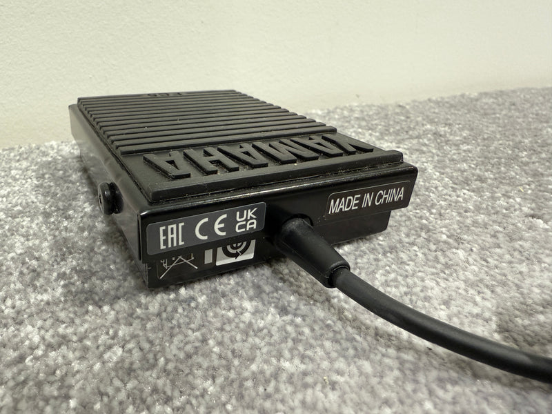 Yamaha FC5 Sustain Pedal for Keyboards - Image 3
