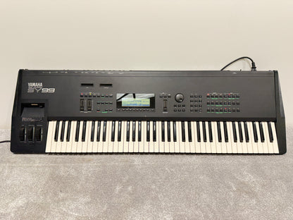 Yamaha SY99 Keyboard Synthesiser