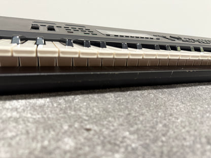 Yamaha SY99 Keyboard Synthesiser