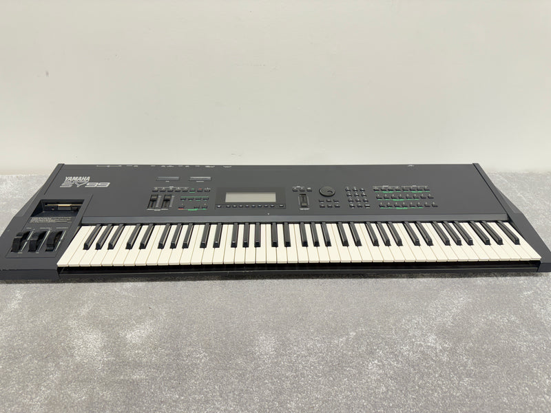 Yamaha SY99 Keyboard Synthesiser - Image 15