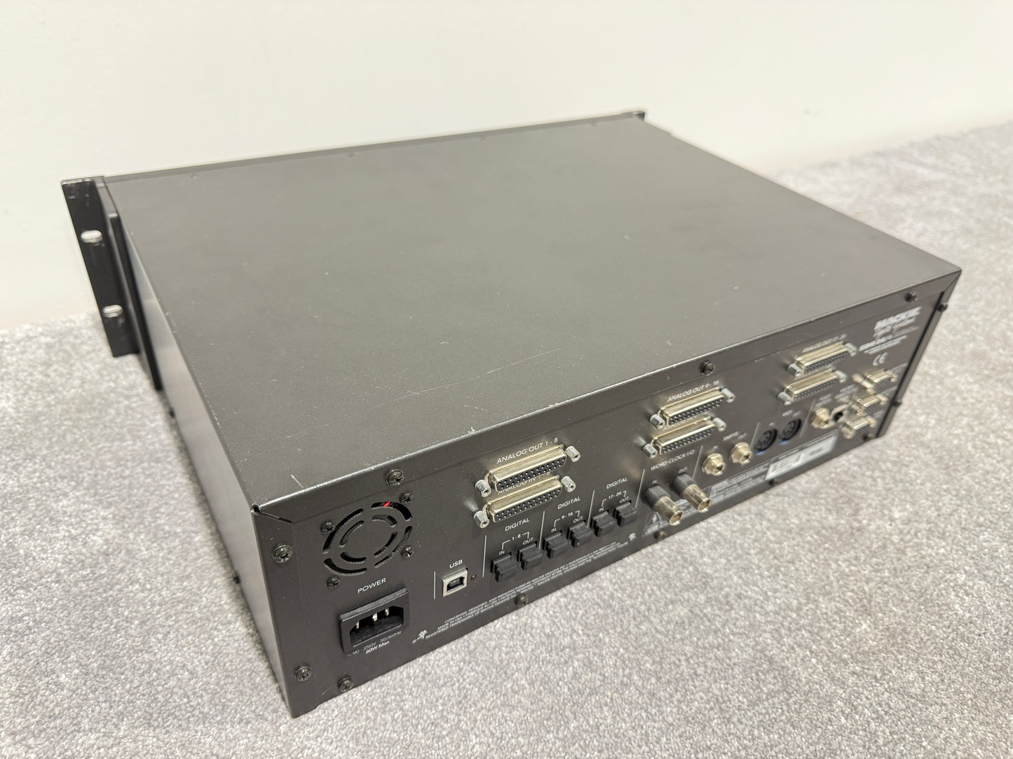 Mackie Digital Systems - SDR24/96 - High Res Non-Linear Recorder