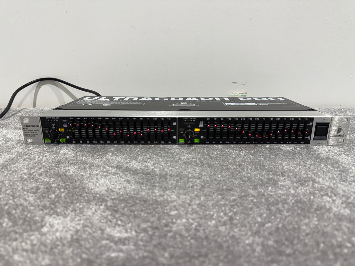 Behringer Ultragraph Pro - Graphic Equaliser (Rack Mountable)