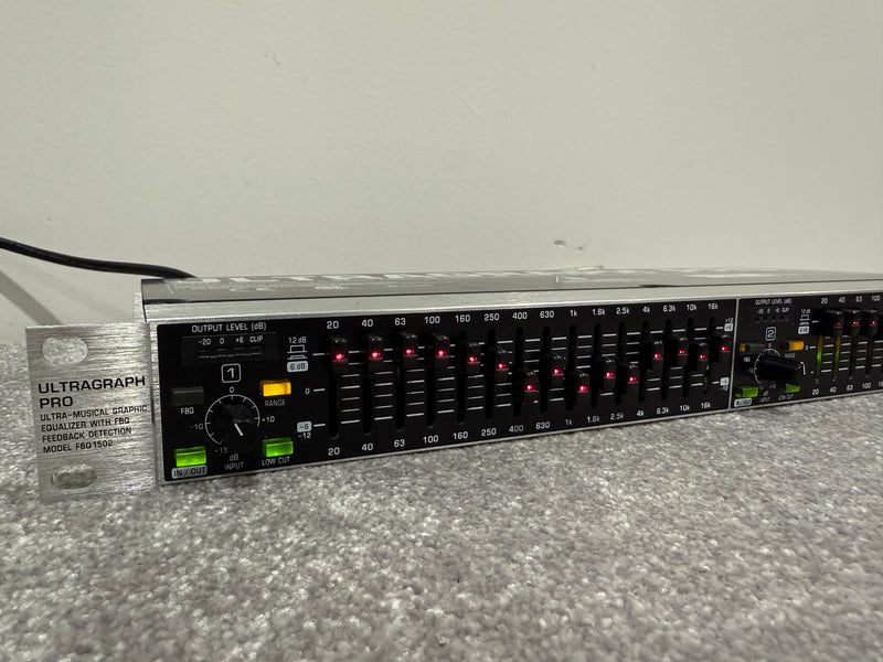 Behringer Ultragraph Pro - Graphic Equaliser (Rack Mountable) - Image 2