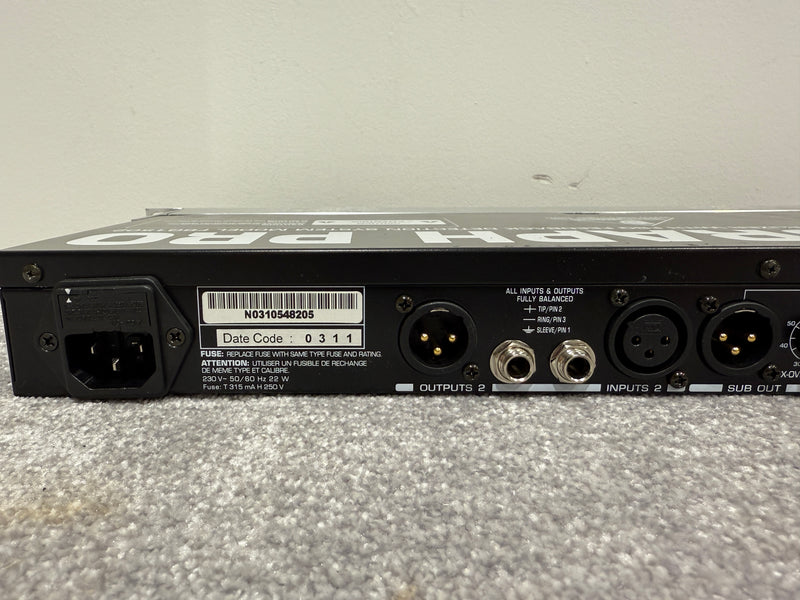 Behringer Ultragraph Pro - Graphic Equaliser (Rack Mountable) - Image 6