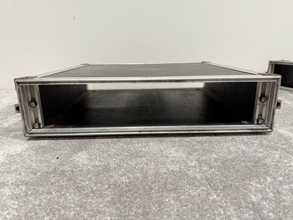 Flight Case for DJ / Disco Equipment - Size 2U with Handle