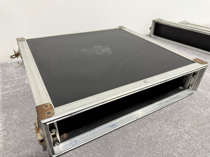 Flight Case for DJ / Disco Equipment - Size 2U with Handle