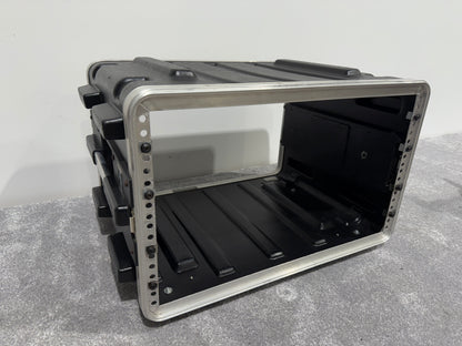 SKB 4u Plastic / Metal Rack Mount Flight Case