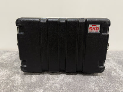 SKB 4u Plastic / Metal Rack Mount Flight Case