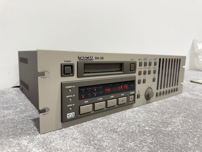 Tascam DA-38 Digital Multitrack Recorder - 8 Tracks, Timecode Support - Very Good w/ Manuals - Image 5