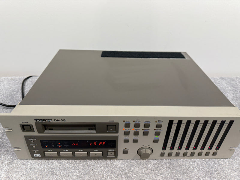 Tascam DA-38 Digital Multitrack Recorder - 8 Tracks, Timecode Support - Very Good w/ Manuals - Image 7