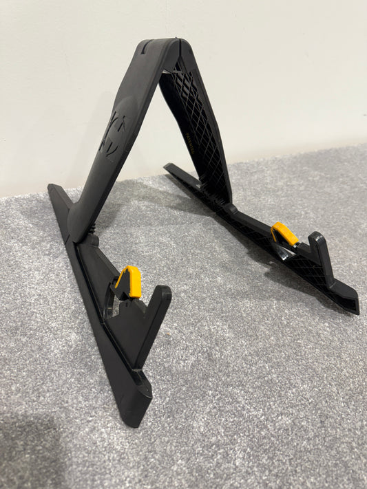 Hercules GS200B EZpack Compact Folding Guitar Stand