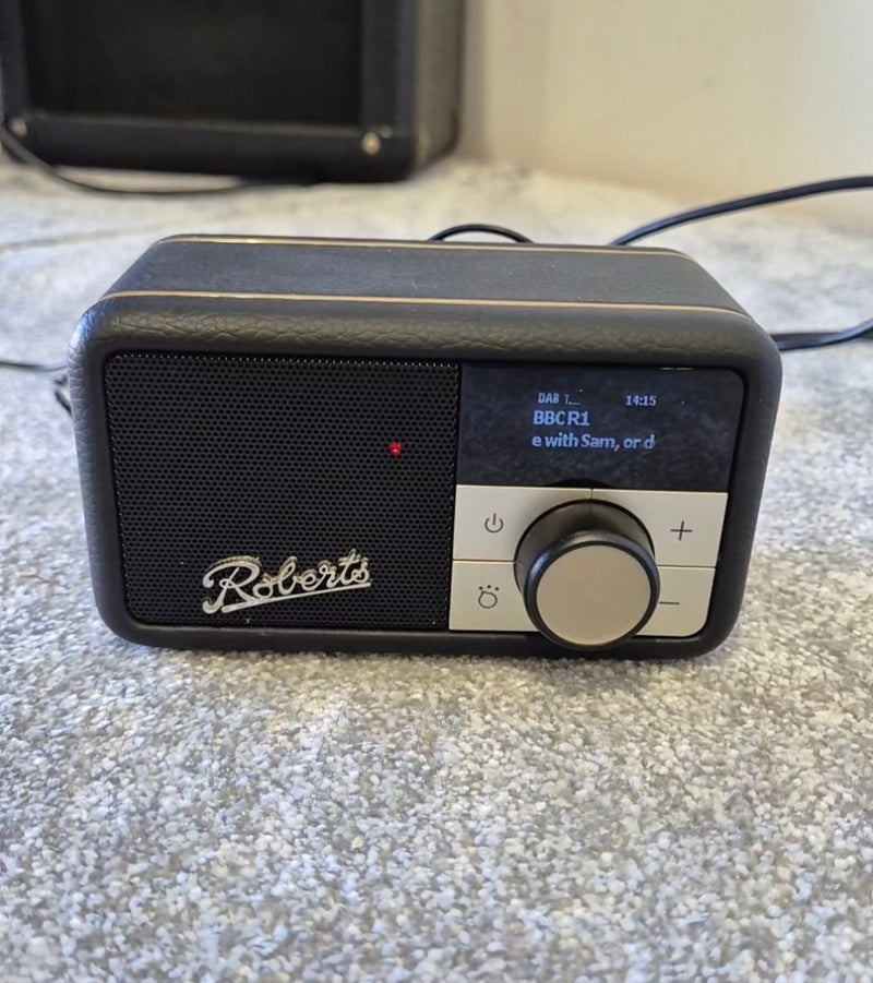 Roberts Revival Petite DAB Radio - Compact and Portable Digital Radio w/ Original Box - Image 2