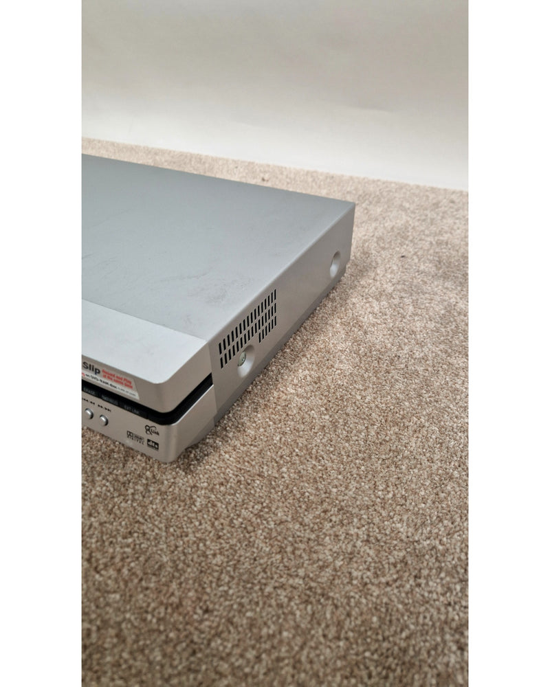 Panasonic DMR-E50 - Excellent - image 6
