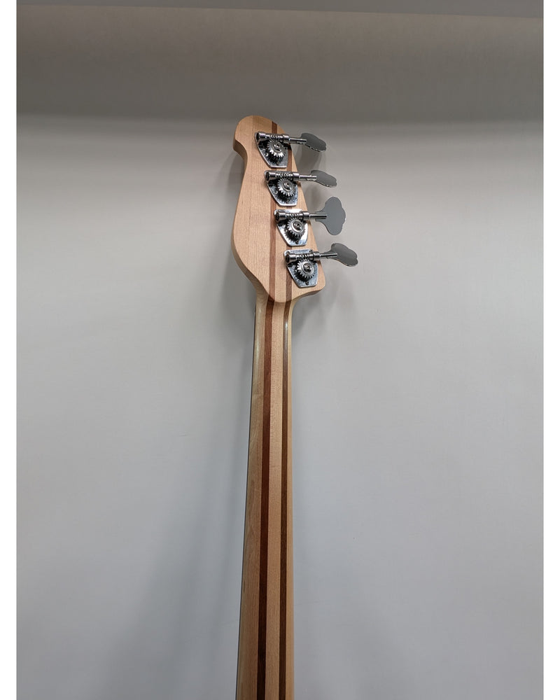Yamaha BB424X - Bass Guitar - Very Good w/ Soft Case - image 6