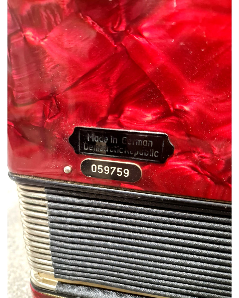 Galotta 12 Bass Accordion - Red – Accordion - Fair w/ Hard Case - Image 3