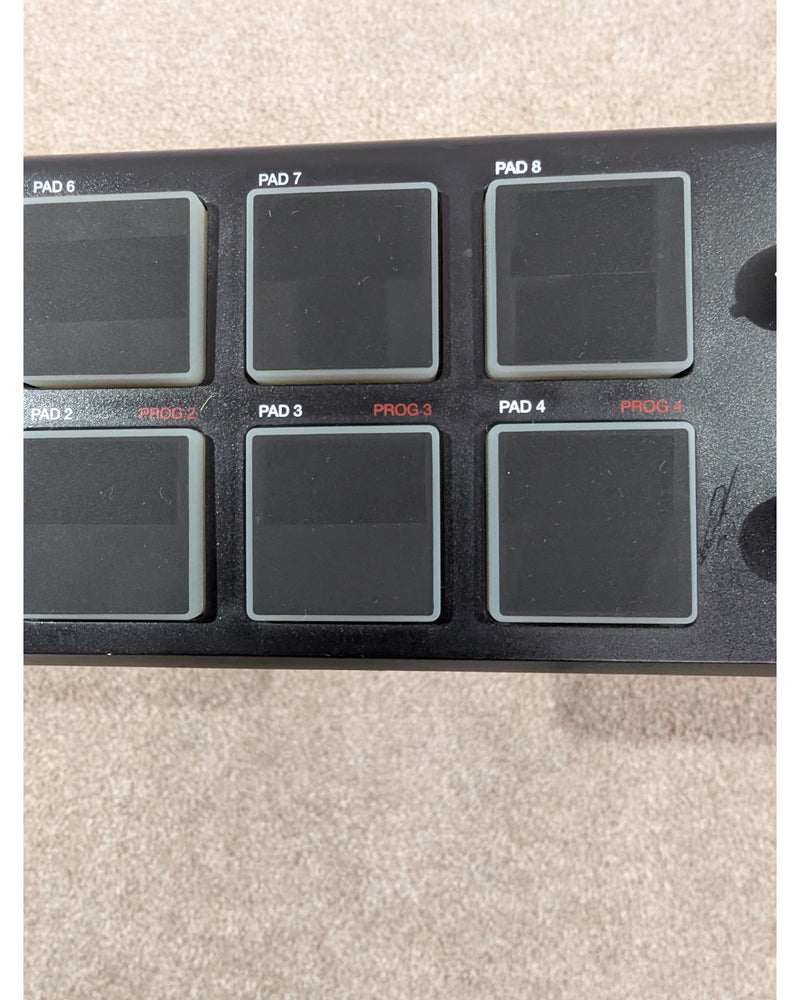 Akai Pro LPD8 - MIDI Controller - Very Good w/ Manuals - image 10