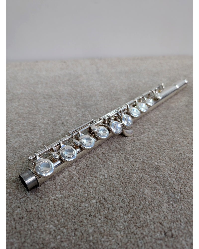 Yamaha YFL211S - Clarinets & Flutes - Silver - Very Good w/ Hard Case - image 2