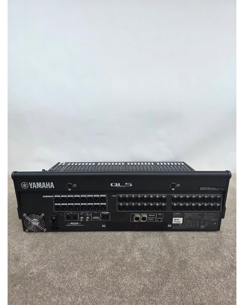 Yamaha QL5 - Mixer - Black - Excellent w/ Power Supply, Manuals, Soft Cover - image 14
