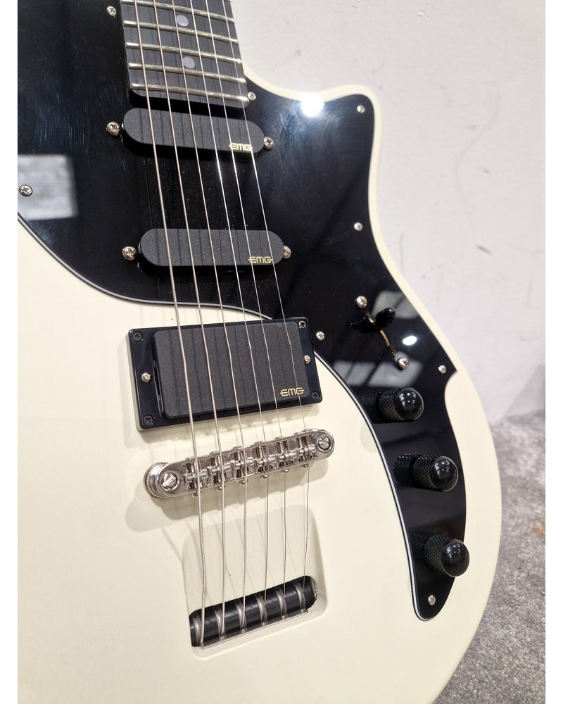 Ciari Ascender Trio (with EMG pickups) - Electric Guitars - White - Mint w/ Travel Bag - Image 17