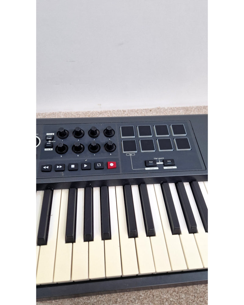 Novation Impulse 49 - MIDI Controller - Black - Good - image 9