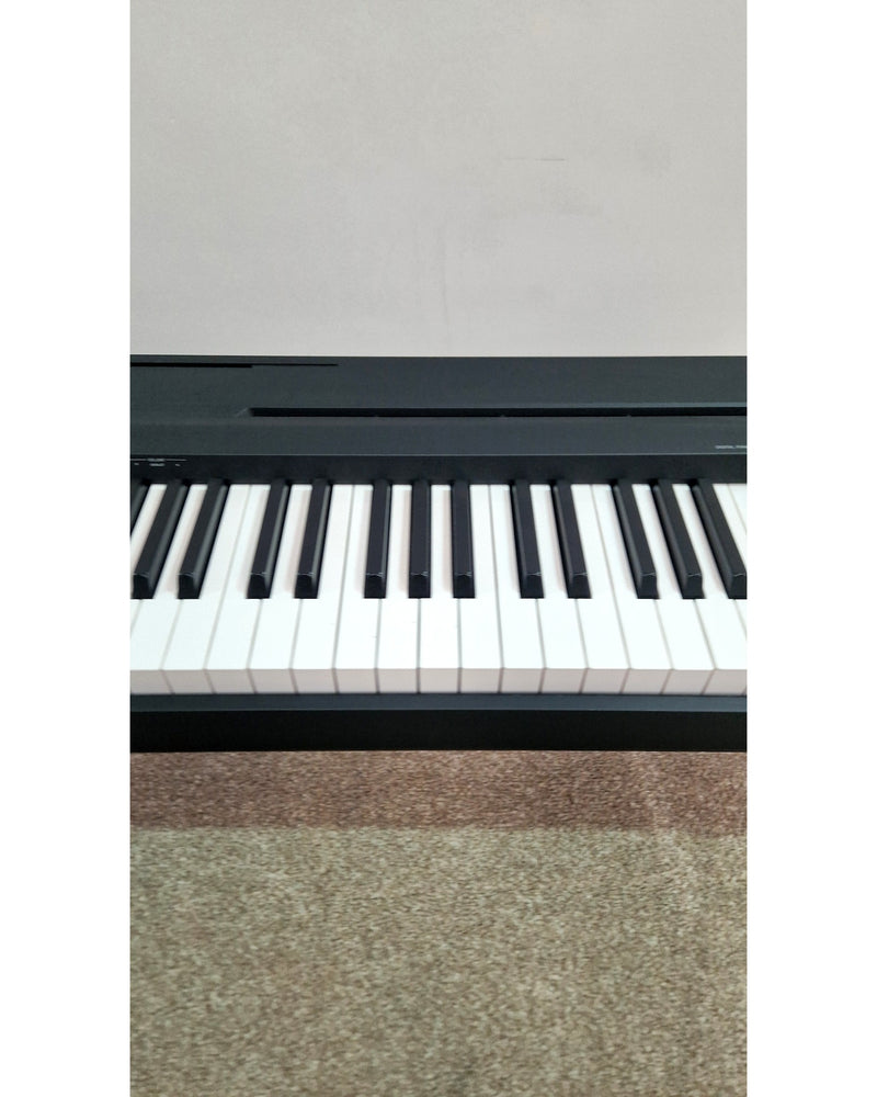Yamaha P-45 - Digital Piano - Black - Excellent w/ Soft Case - image 12