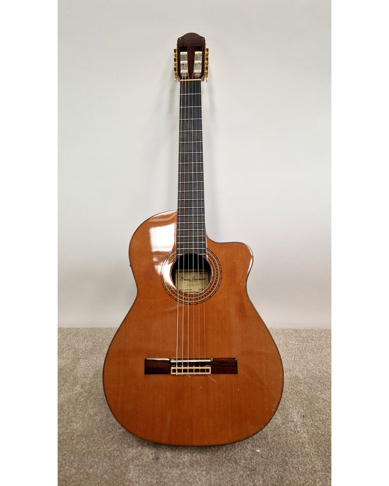 Manuel Raimundo N660-E - Acoustic Guitar - Natural - Good w/ Hard Case - image 3
