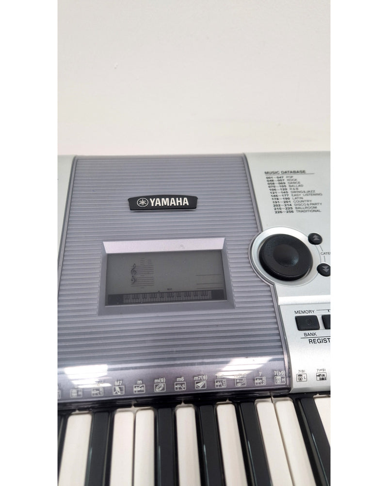 Yamaha PSR E403 - Keyboards - Good w/ Soft Case & Power Supply - Image 8
