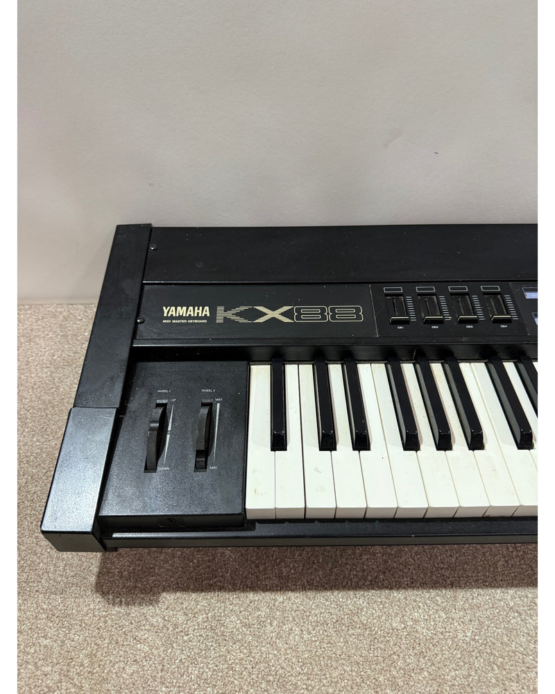 Yamaha KX88 - MIDI Controller - Fair - image 2