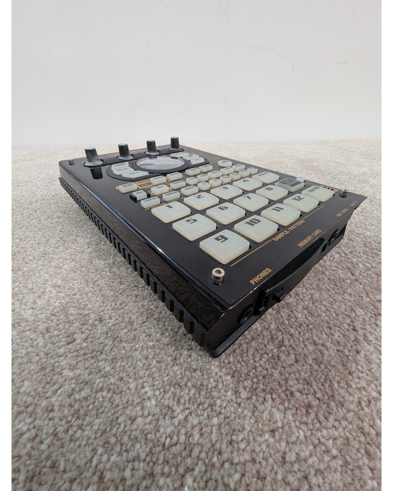 Roland SP-404 MKI - Samplers & Sequencers - Black - Very Good - image 3