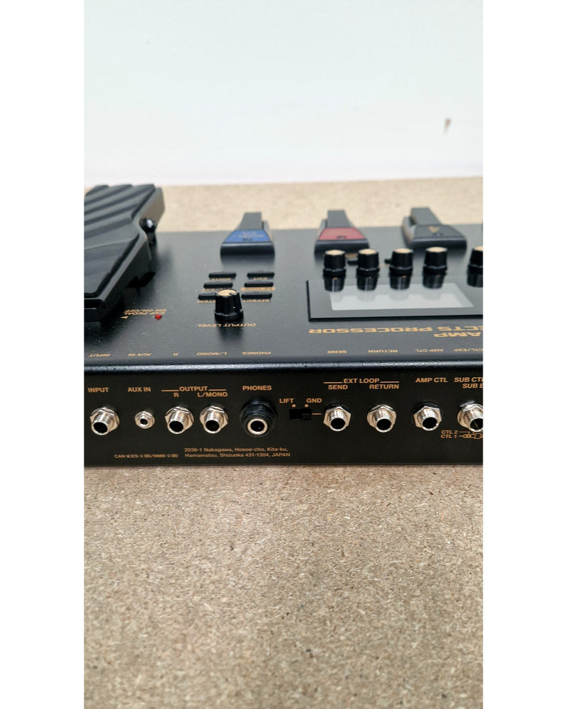 Boss GT-100 - Multi-Effects Pedals - Excellent w/ Soft Case & power supply - Image 13