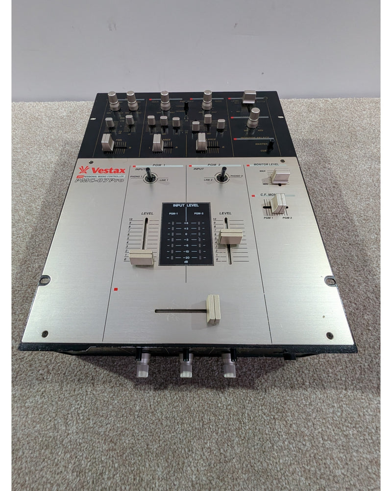 Vestax PMC-07Pro - DJ Equipment - Silver/Black - Good w/ Power Supply - image 2