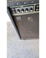 Roland Jazz Chorus 160 - Guitar Amplifiers - Good w/ wheels on - Image 6