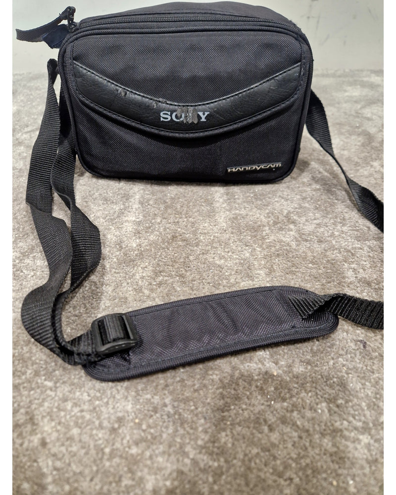 SONY Handy-cam Super-Steady Shot - Camcorder - Excellent w/ Soft Case - Image 15