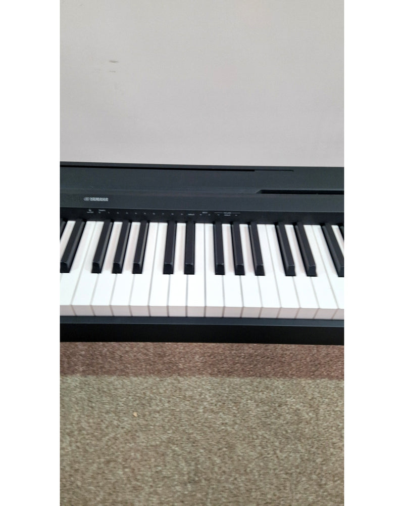 Yamaha P-45 - Digital Piano - Black - Excellent w/ Soft Case - image 11