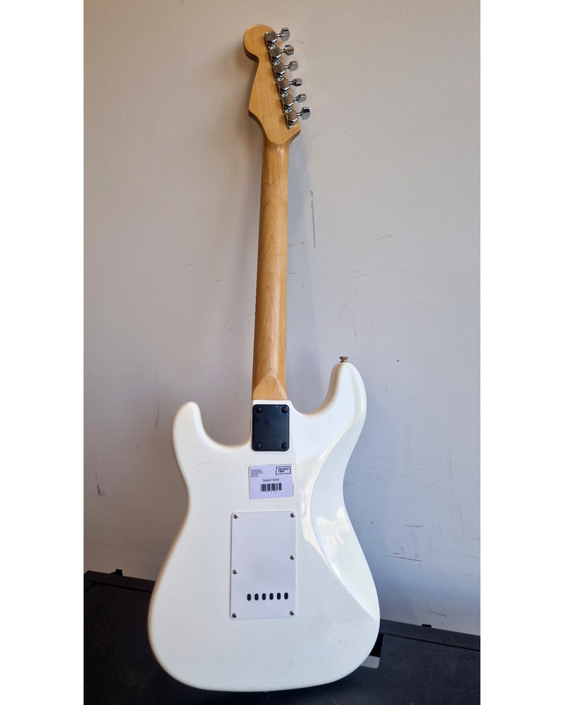 Squier Strat Chinese - Electric Guitar - White - Good - Image 18