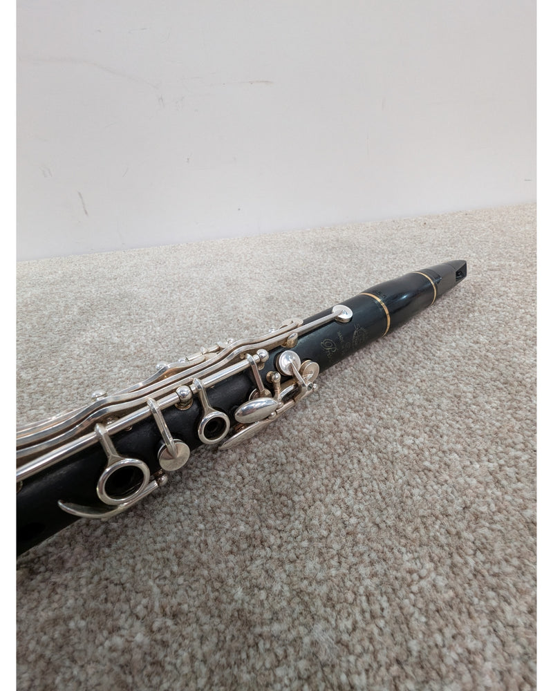 Selmer Privilege Clarinet - Clarinets & Flutes - Black With Silver-Coloured Keywork And Gold-Coloured Rings - Good w/ Hard Case - image 14