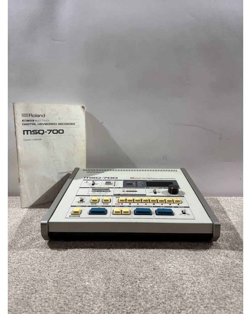Roland MSQ-700 - Samplers & Sequencers - Good w/ Manuals - image 12