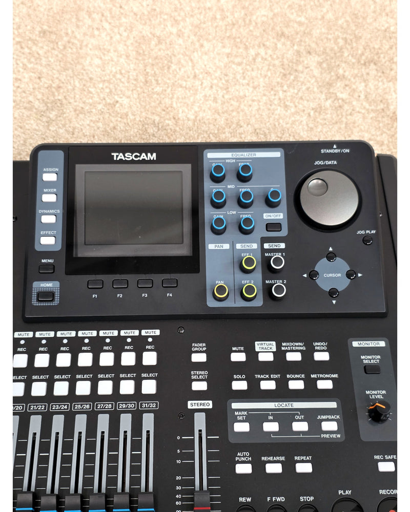 Tascam DP-32SD - Recorder - Black - Excellent w/ Power Supply - image 3