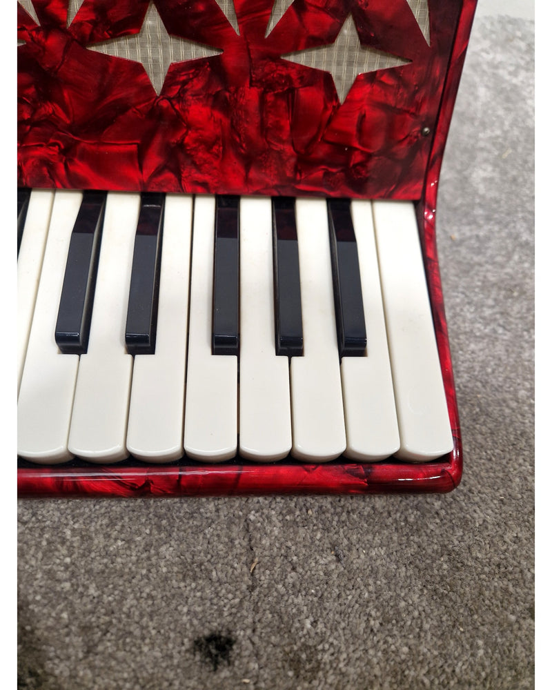 Galotta 12 Bass Accordion - Red – Accordion - Fair w/ Hard Case - Image 13
