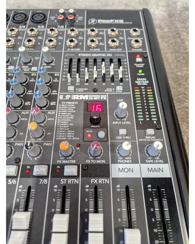 Mackie ProFX8 - Mixer Desk - Black - Very Good w/ Original Box - Image 2