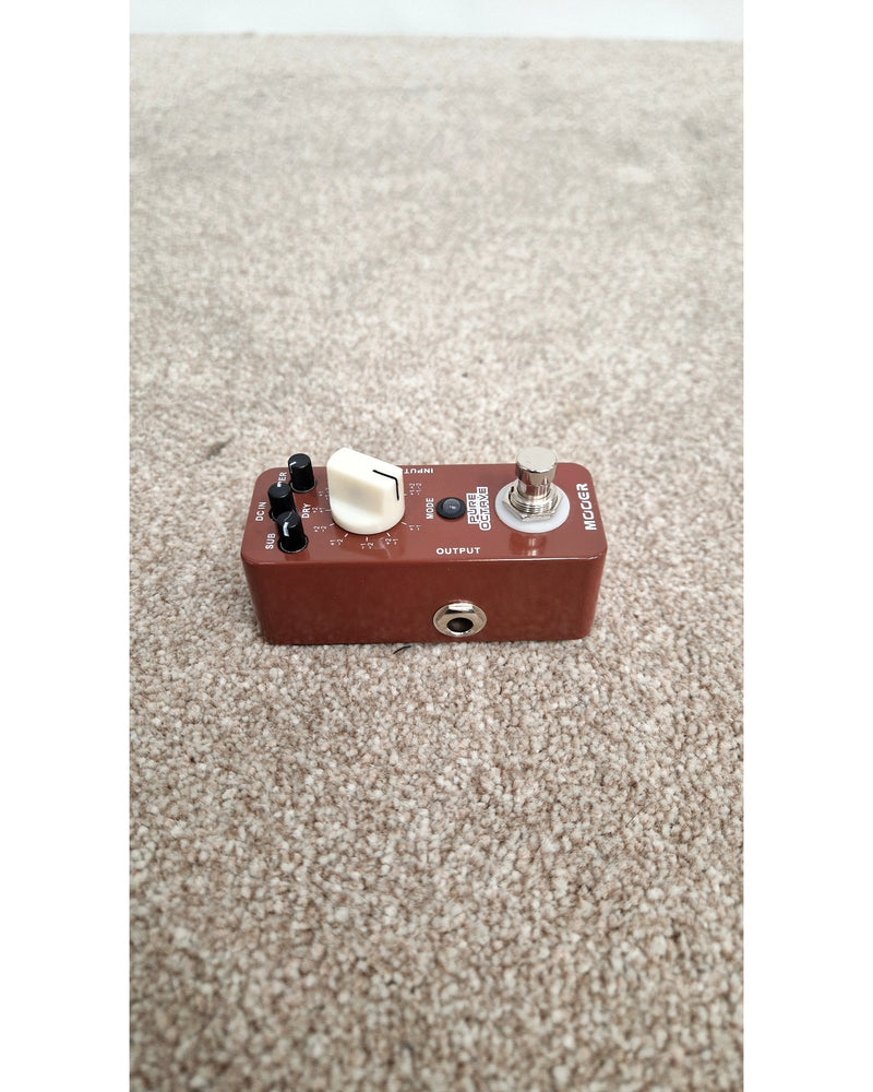 Mooer Pure Octave - Effects Pedal - Like New w/ Original Box - image 8