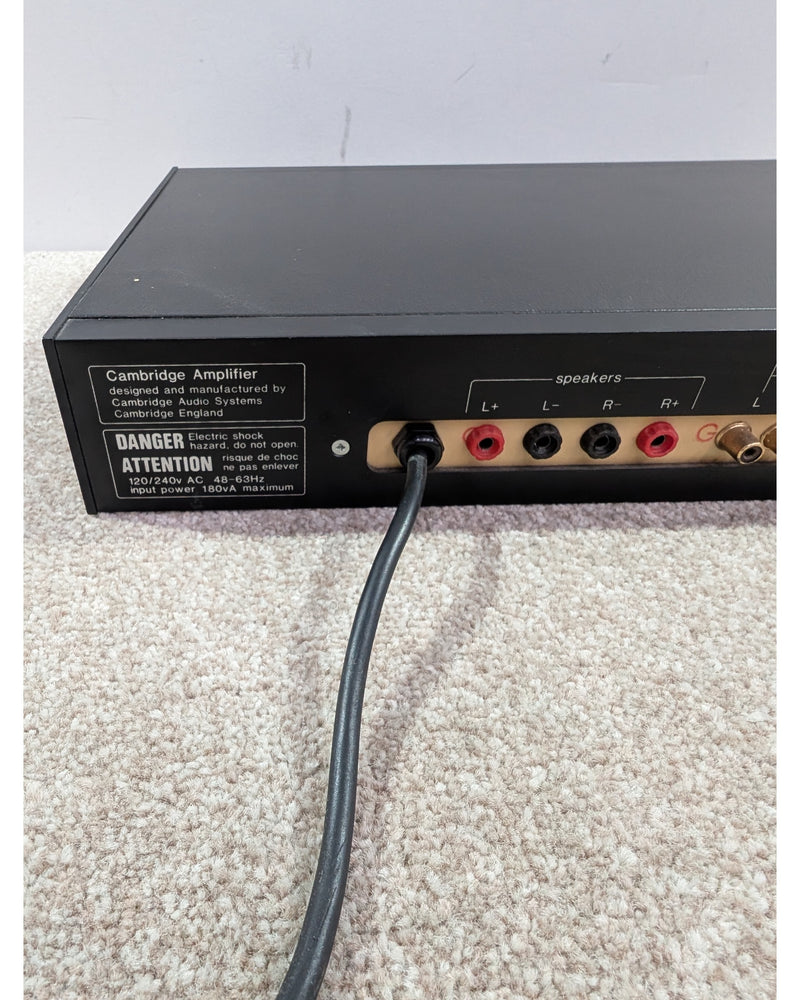 Cambridge P55 - Hi-Fi Amplifier - Black - Good - image 10