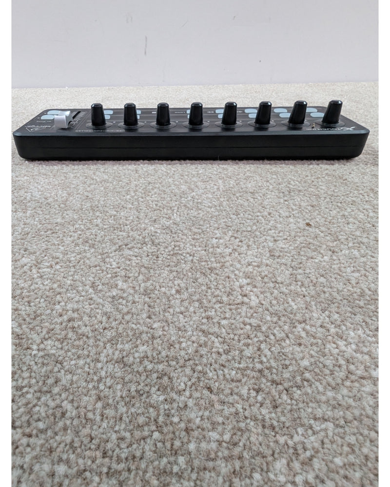 Behringer X-Touch Mini - MIDI Controller - Excellent w/ Original Box & Manuals - image 4