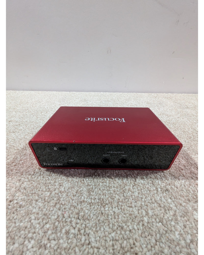 Focusrite Scarlett Solo (3rd Gen) - Audio Interface - Red And Black - Excellent - image 4