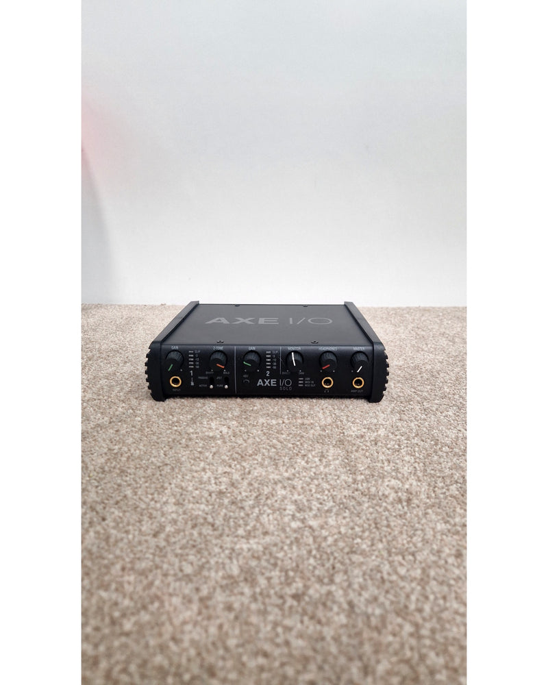 IK Multimedia AXE I/O Solo - Audio Interface - Like New w/ Original Box - image 4