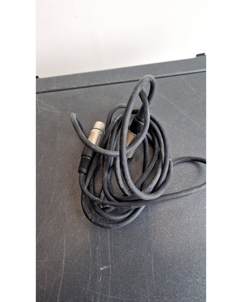 Shure SM58 - Microphone - Excellent w/ Soft Case & Cables - Image 3