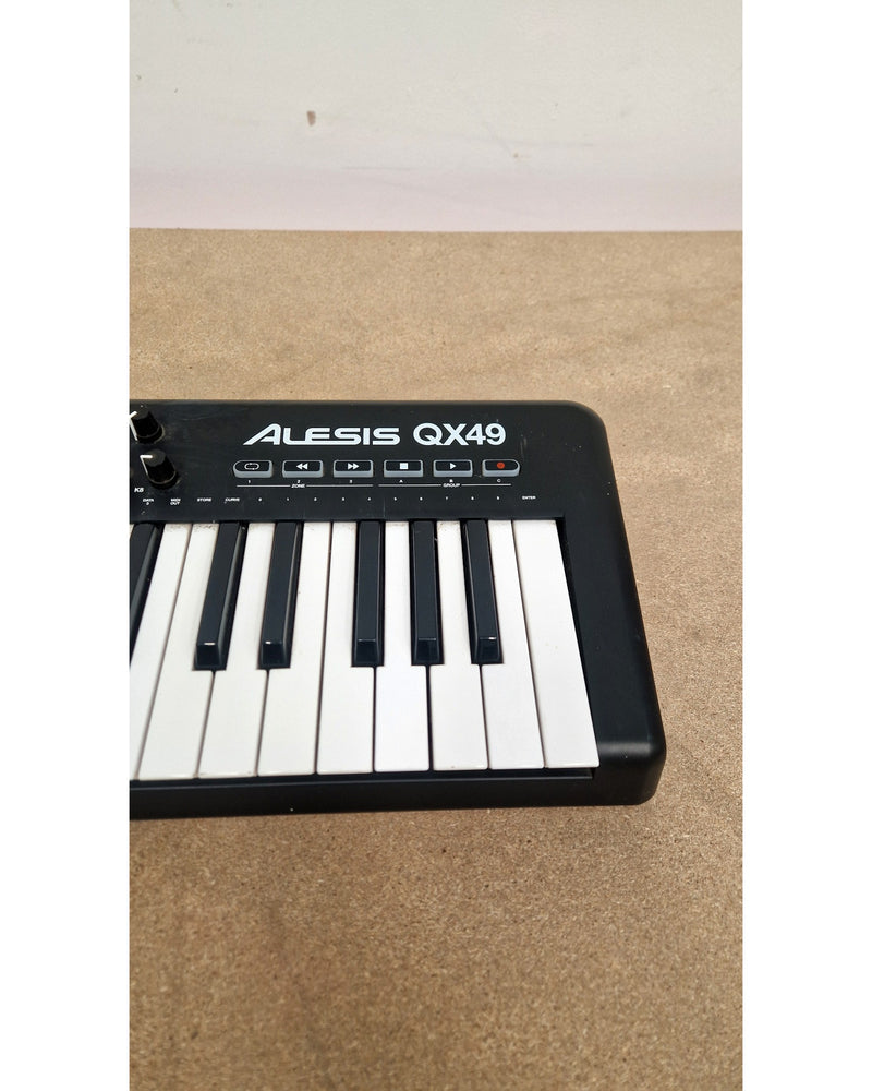 Alesis XQ49 - Midi Controller - Good - Image 2