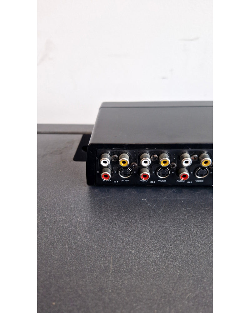 HQ Manual 4 Port Audio/Video Switch - Switcher - Black - Good - Image 9